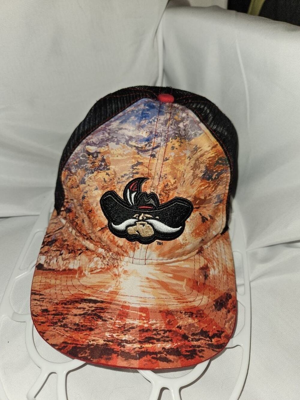 UNLV Rebels "Brilliant" Meshback Adjustable Snapback Cap The Game Brand
